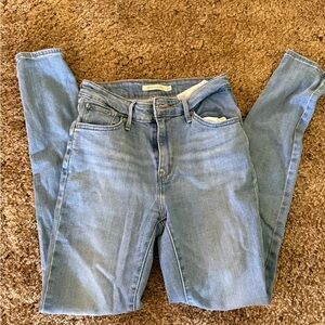 Levi's Blue Skinny Jeans with Tapered Fit